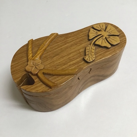 Flip Flop Wood Puzzle Box Secret Jewelry Box Polished Velvet Lined Hawaii Floral - Picture 12 of 16